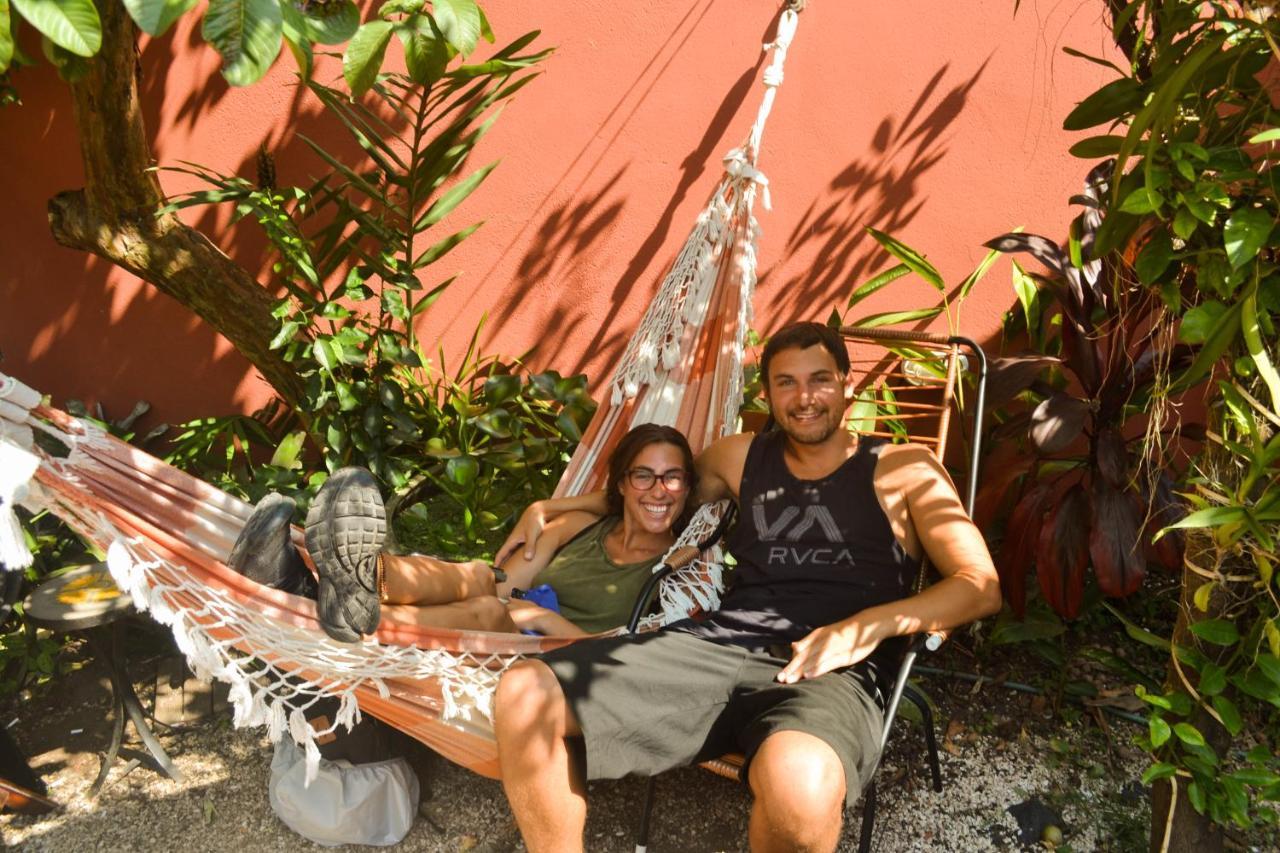 Hostel Alice E Padoca Vegan Sao Paulo Exterior photo